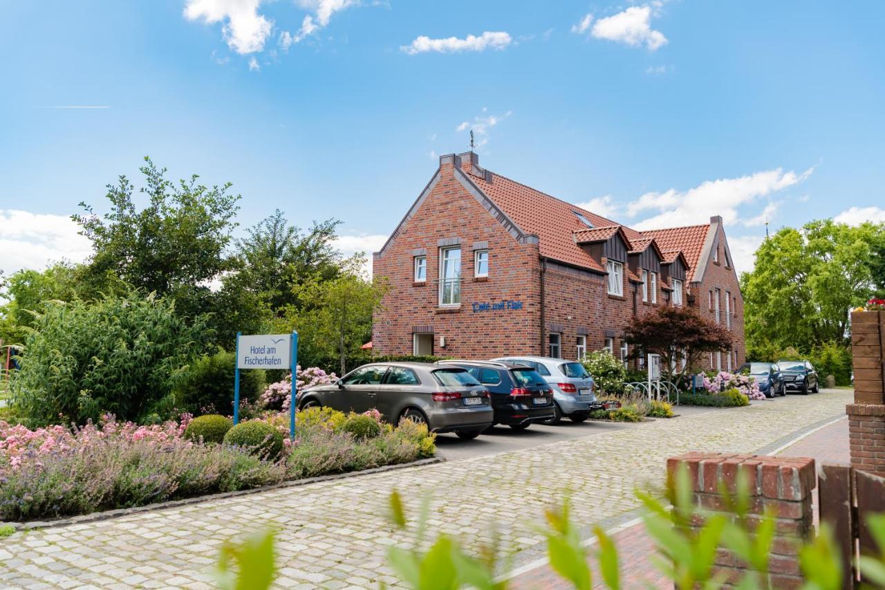 Hotel Am Fischerhafen Ditzum Extérieur photo